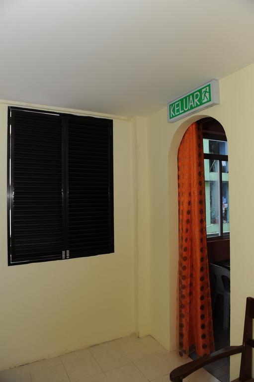 Kuok Pin Hotel Κουτσίνγκ Εξωτερικό φωτογραφία